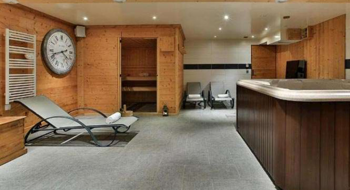 Hotel Ski Lodge, Val D'Isere ski chalet, image 6
